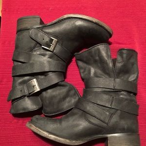 Steve Madden Boots in Size 7.5